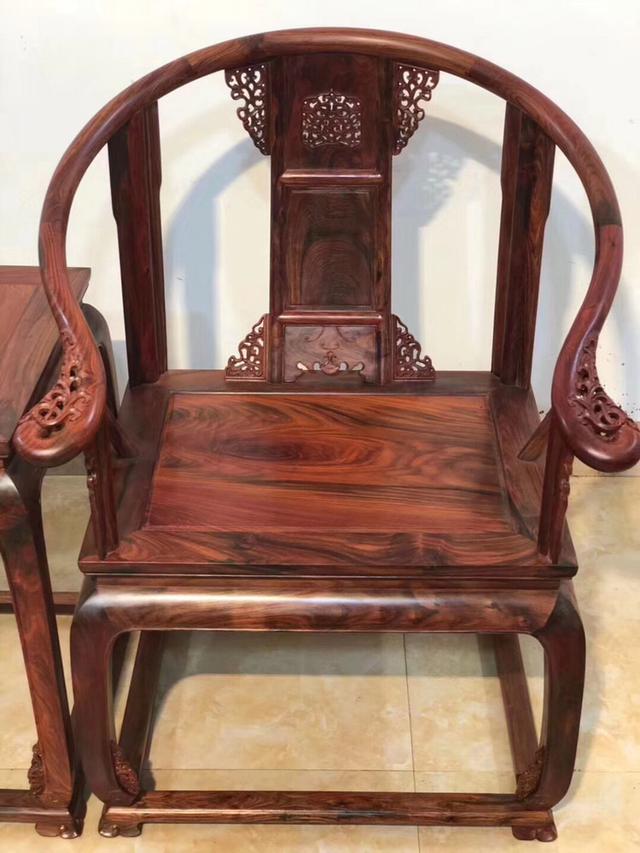 大红酸枝家具